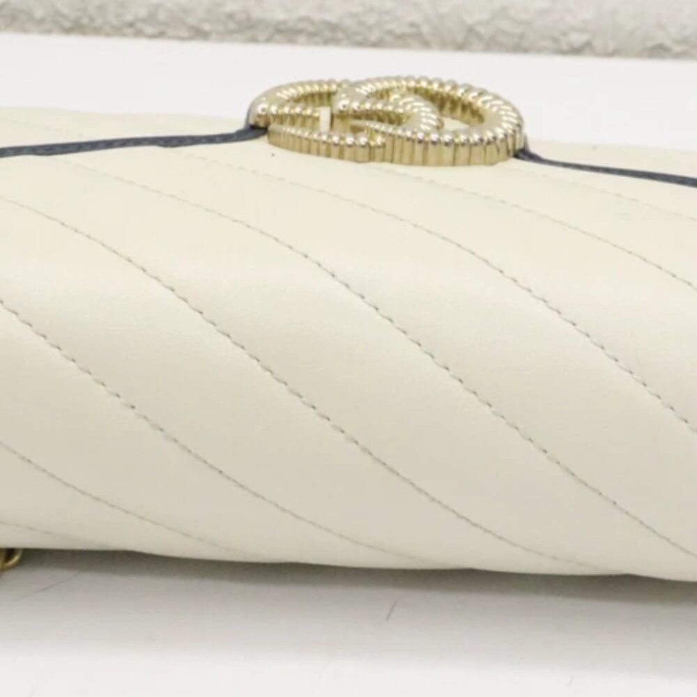 Gucci GG Marmont Torchon Wallet On Chain - Picture 8 of 14